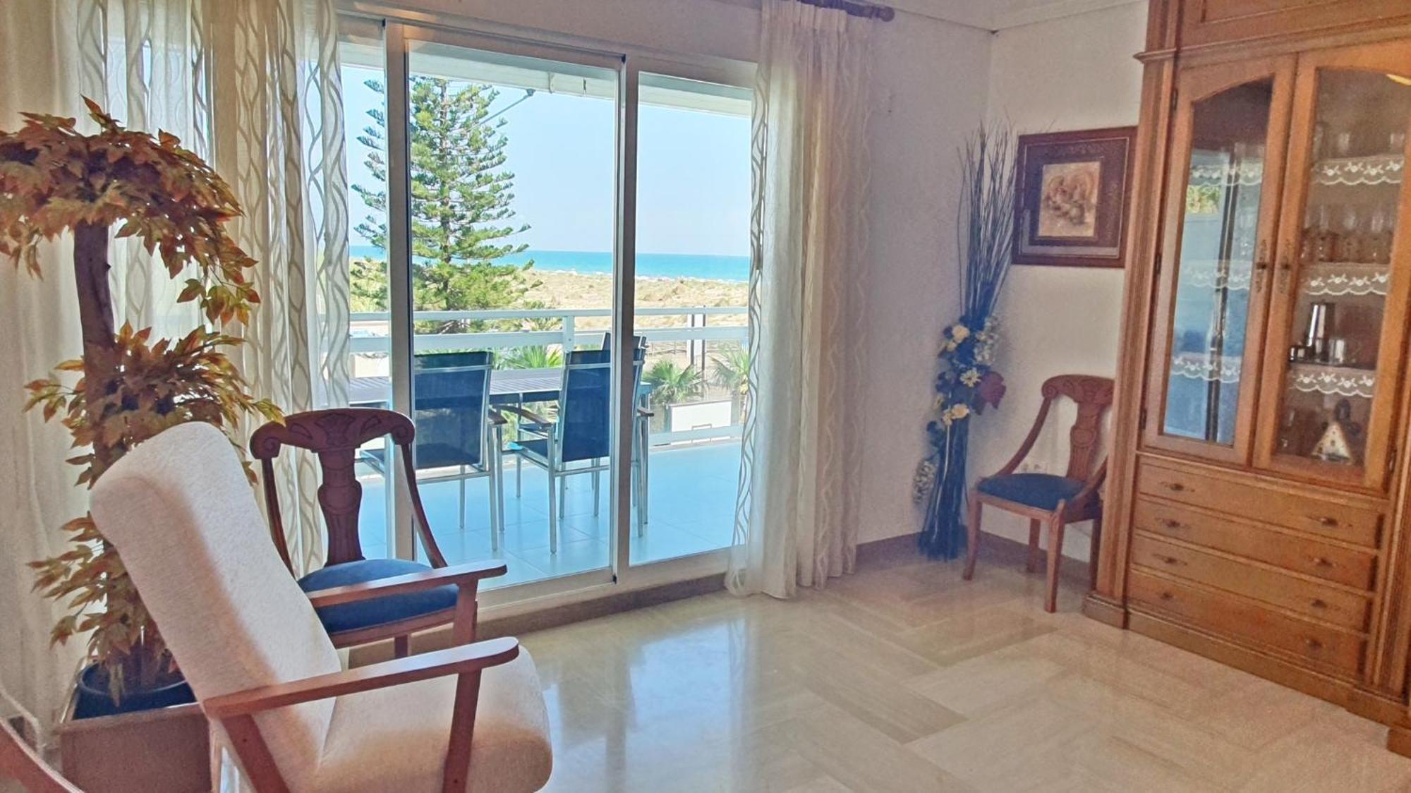 Aigua Blava Primera Linea - Alquiler Solo Familias Playa de Gandia Exterior foto