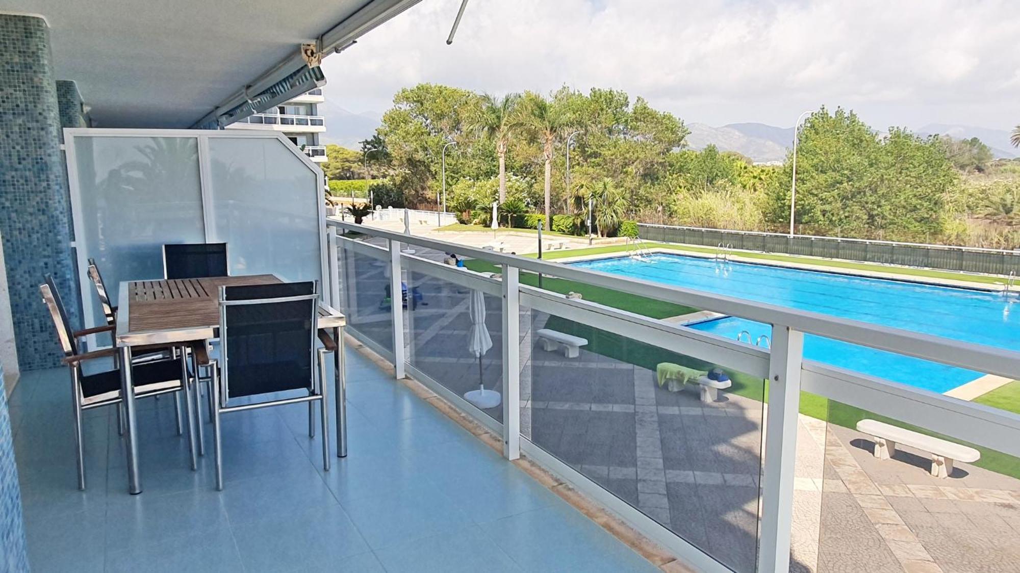 Ferienwohnung Aigua Blava Primera Linea - Alquiler Solo Familias Playa de Gandia Exterior foto