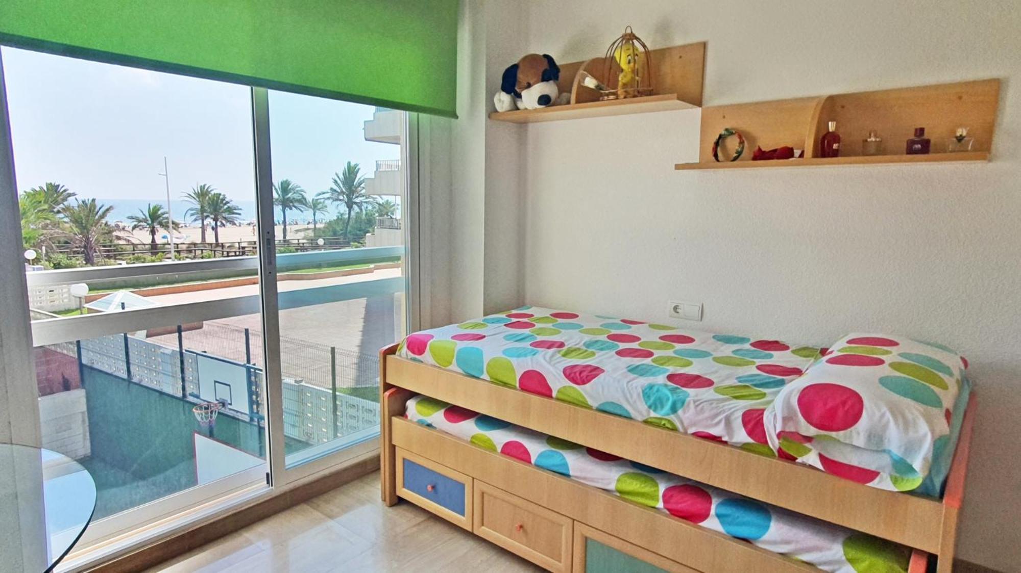 Ferienwohnung Aigua Blava Primera Linea - Alquiler Solo Familias Playa de Gandia Exterior foto