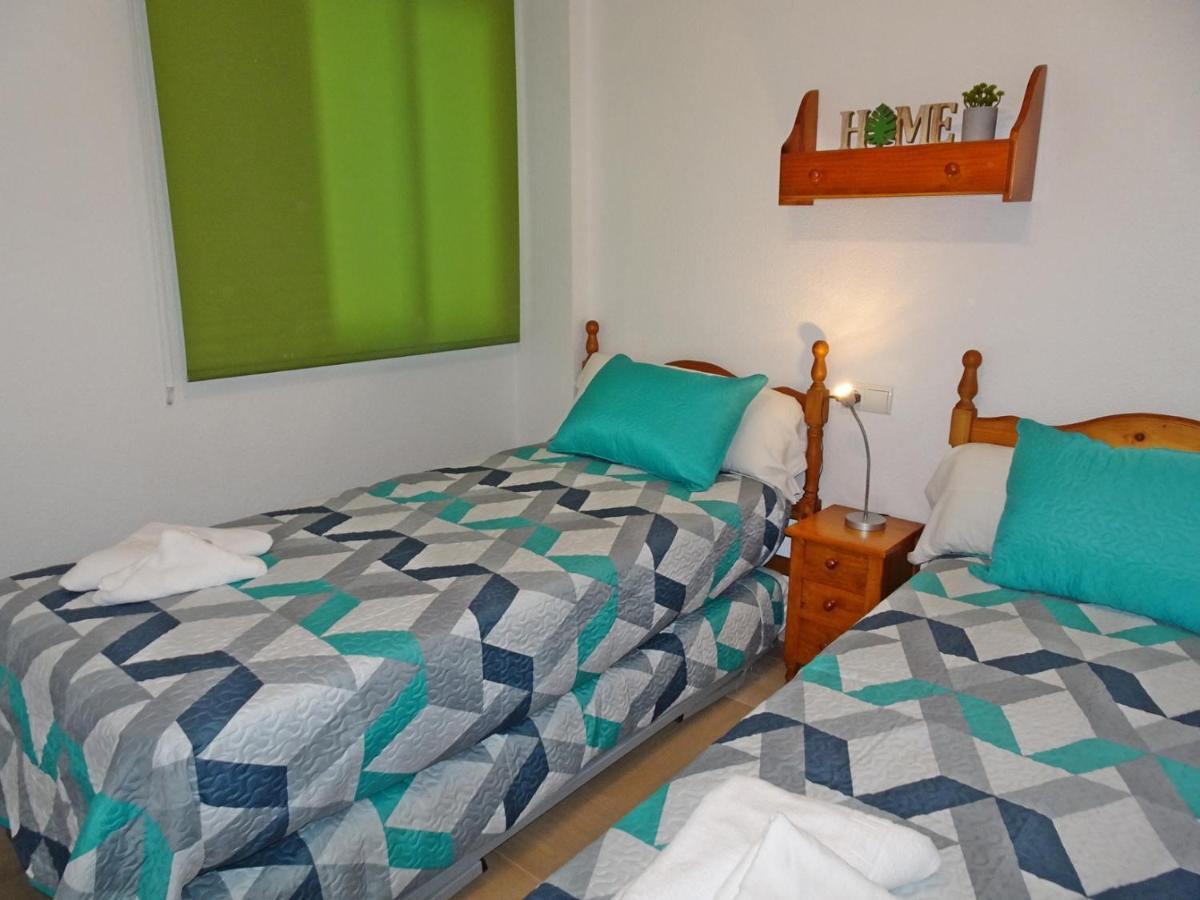 Aigua Blava Primera Linea - Alquiler Solo Familias Playa de Gandia Exterior foto